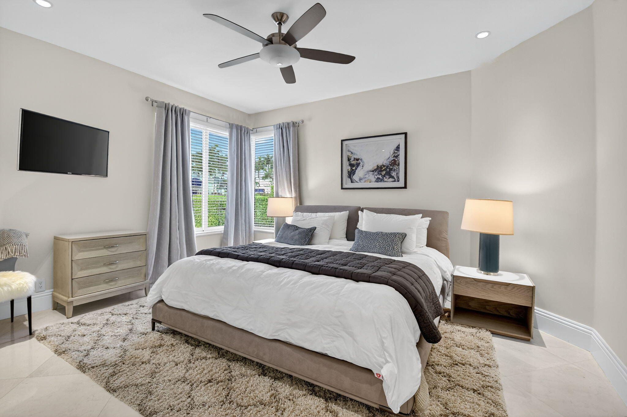 2563 NW 63rd Street