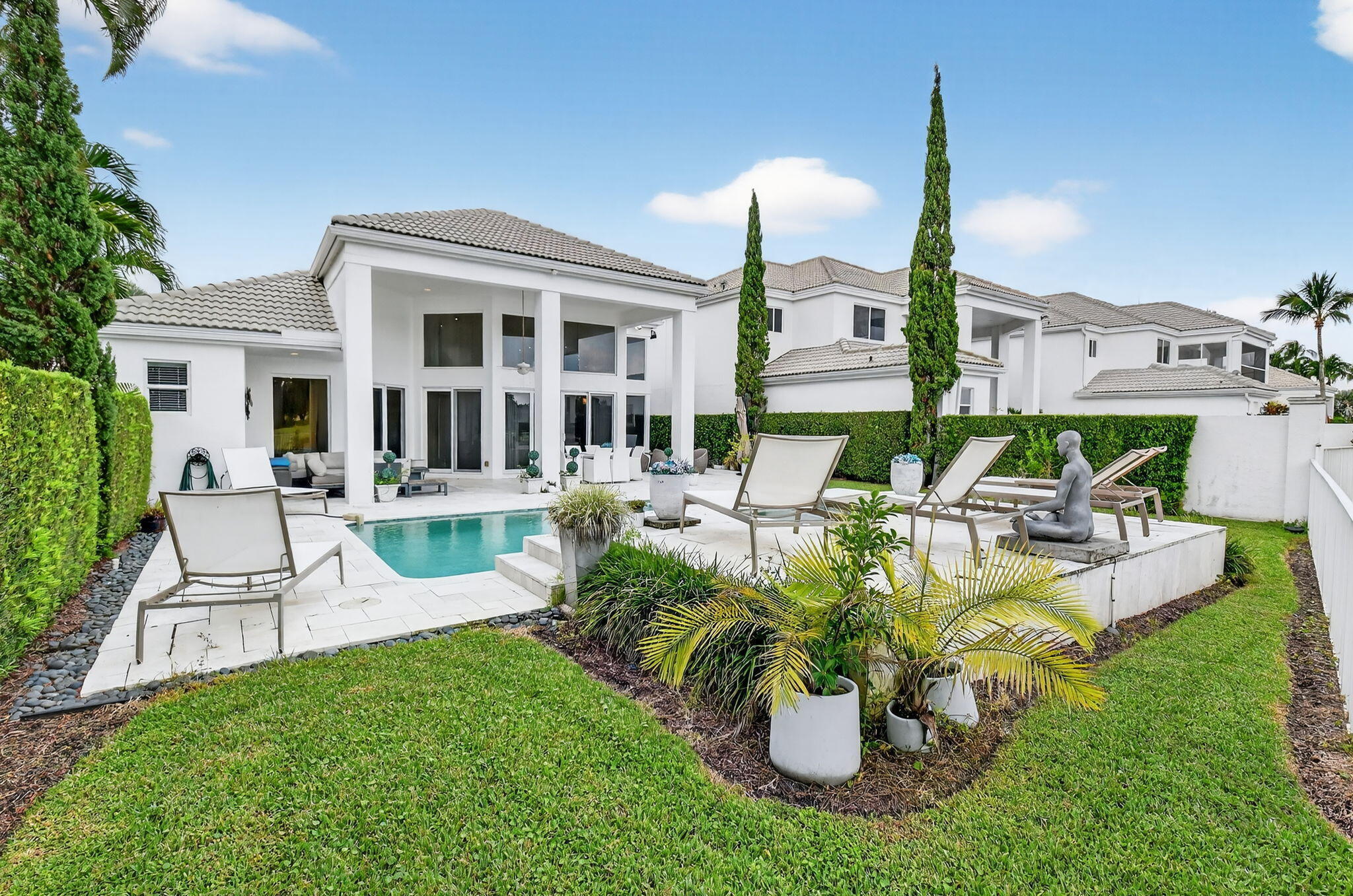 2563 NW 63rd Street
