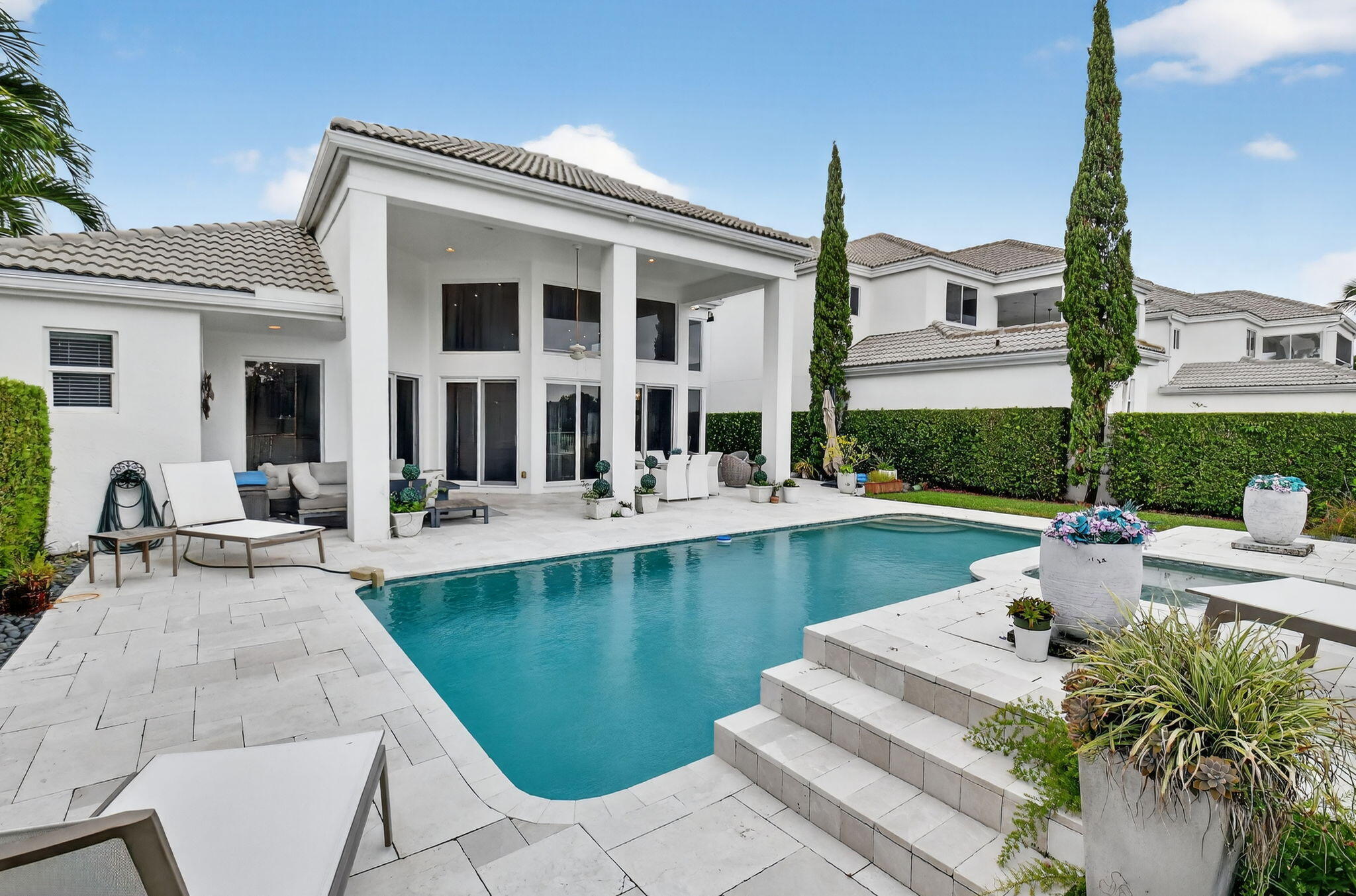 2563 NW 63rd Street