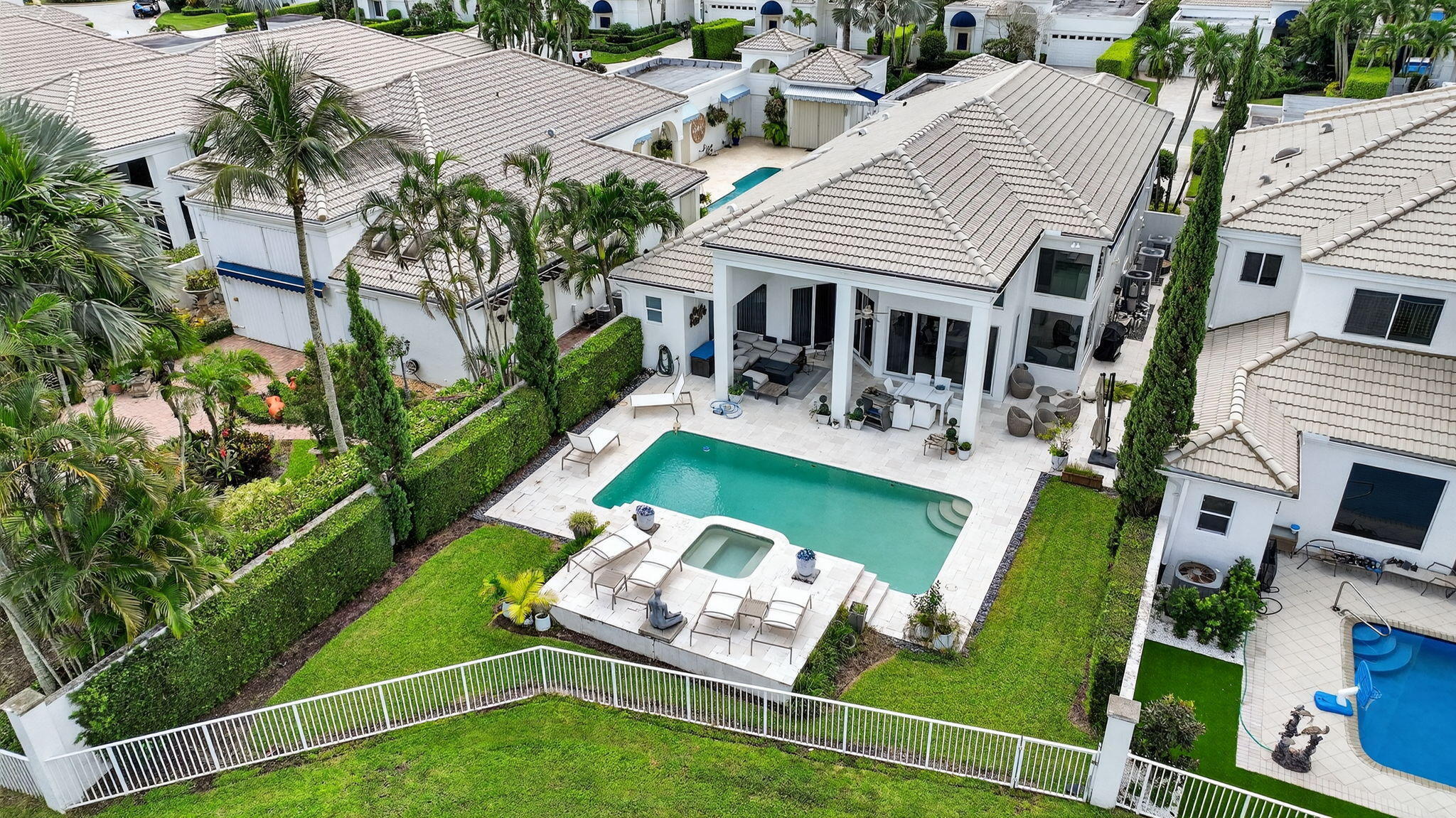 2563 NW 63rd Street