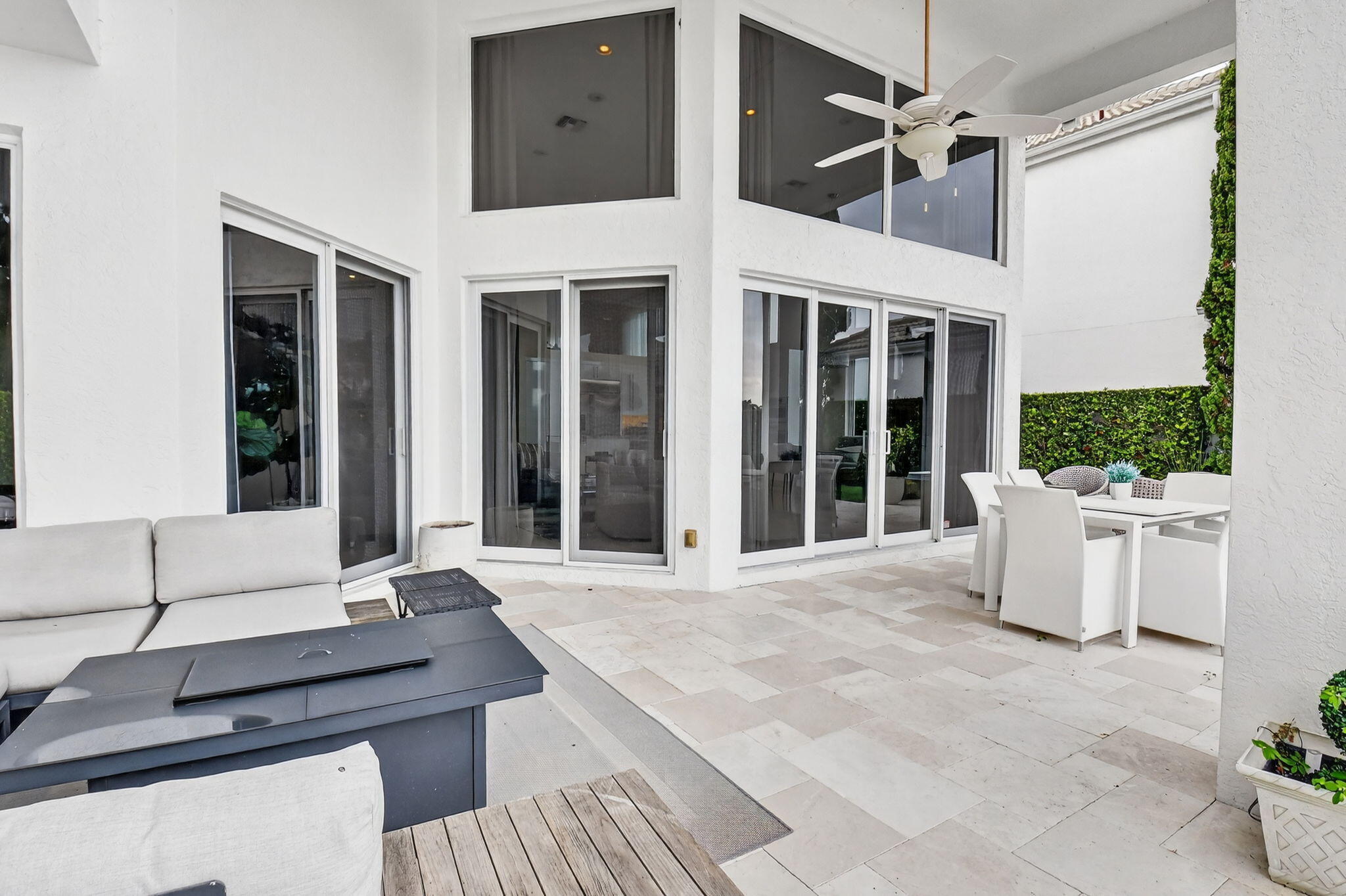 2563 NW 63rd Street