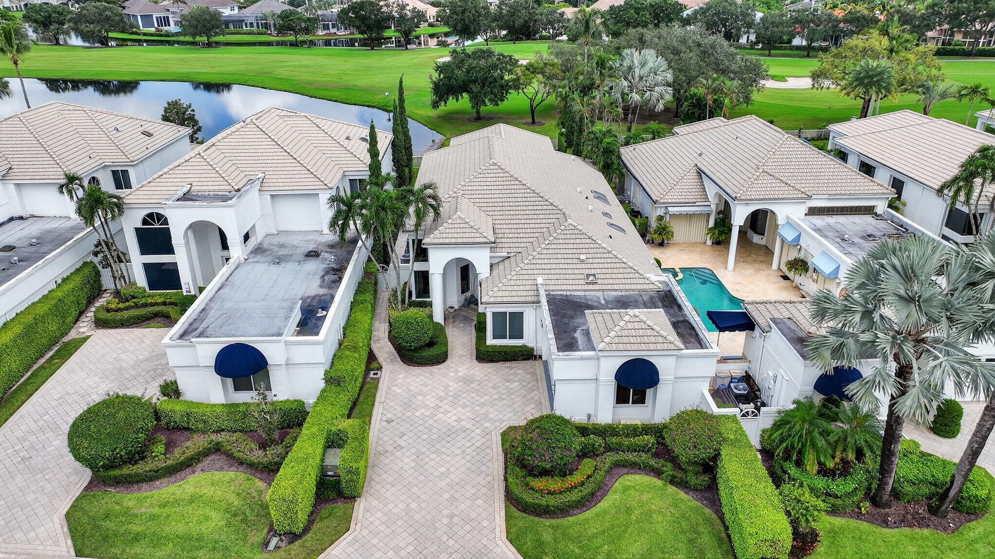 2563 NW 63rd Street