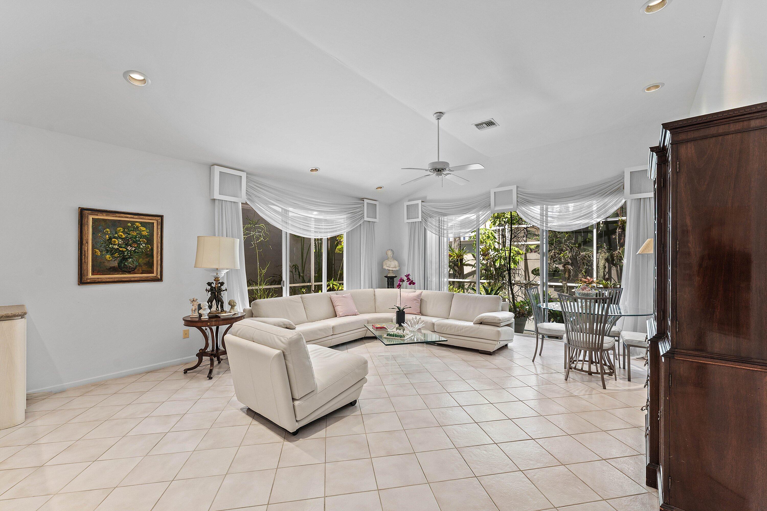 5195 NW 25th Way