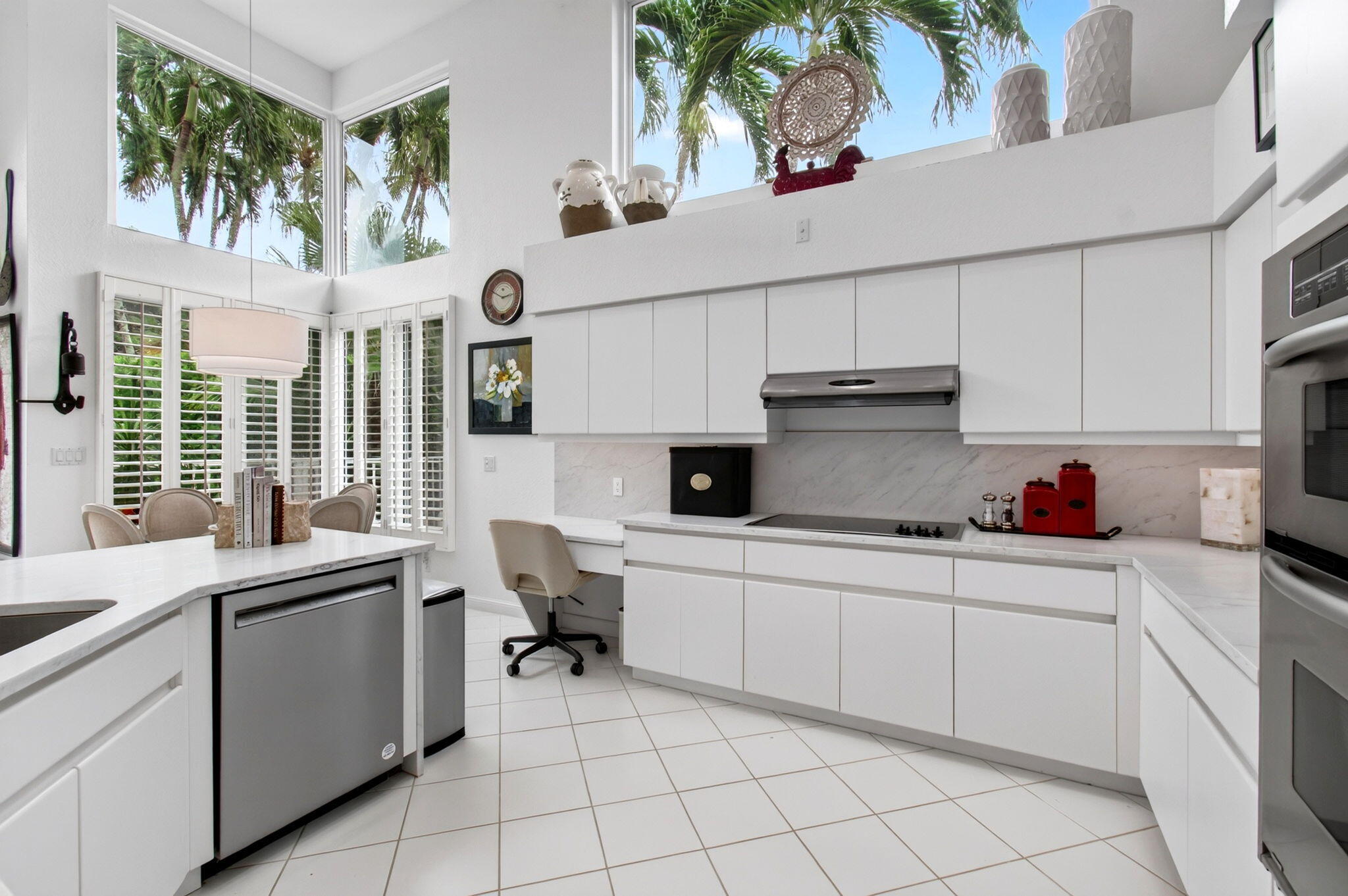 6098 NW 24th Terrace