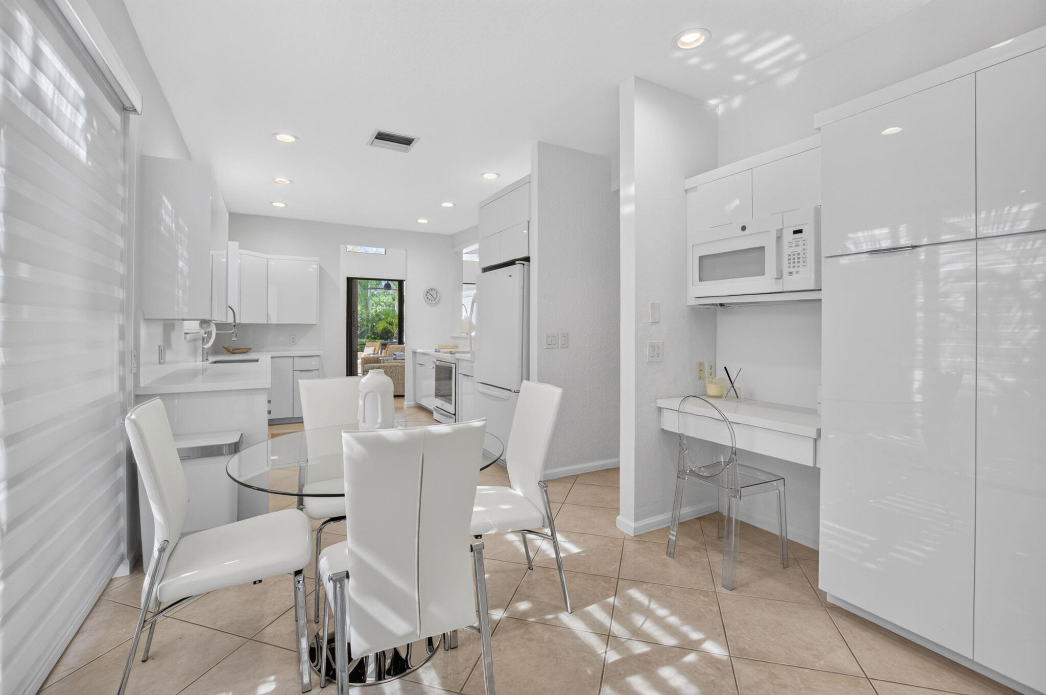 2350 NW 53RD Street