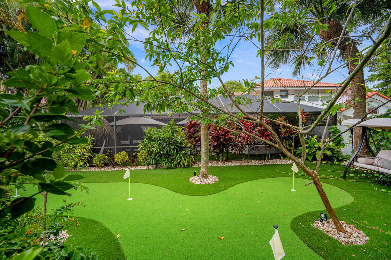 2081 NW 52ND Street