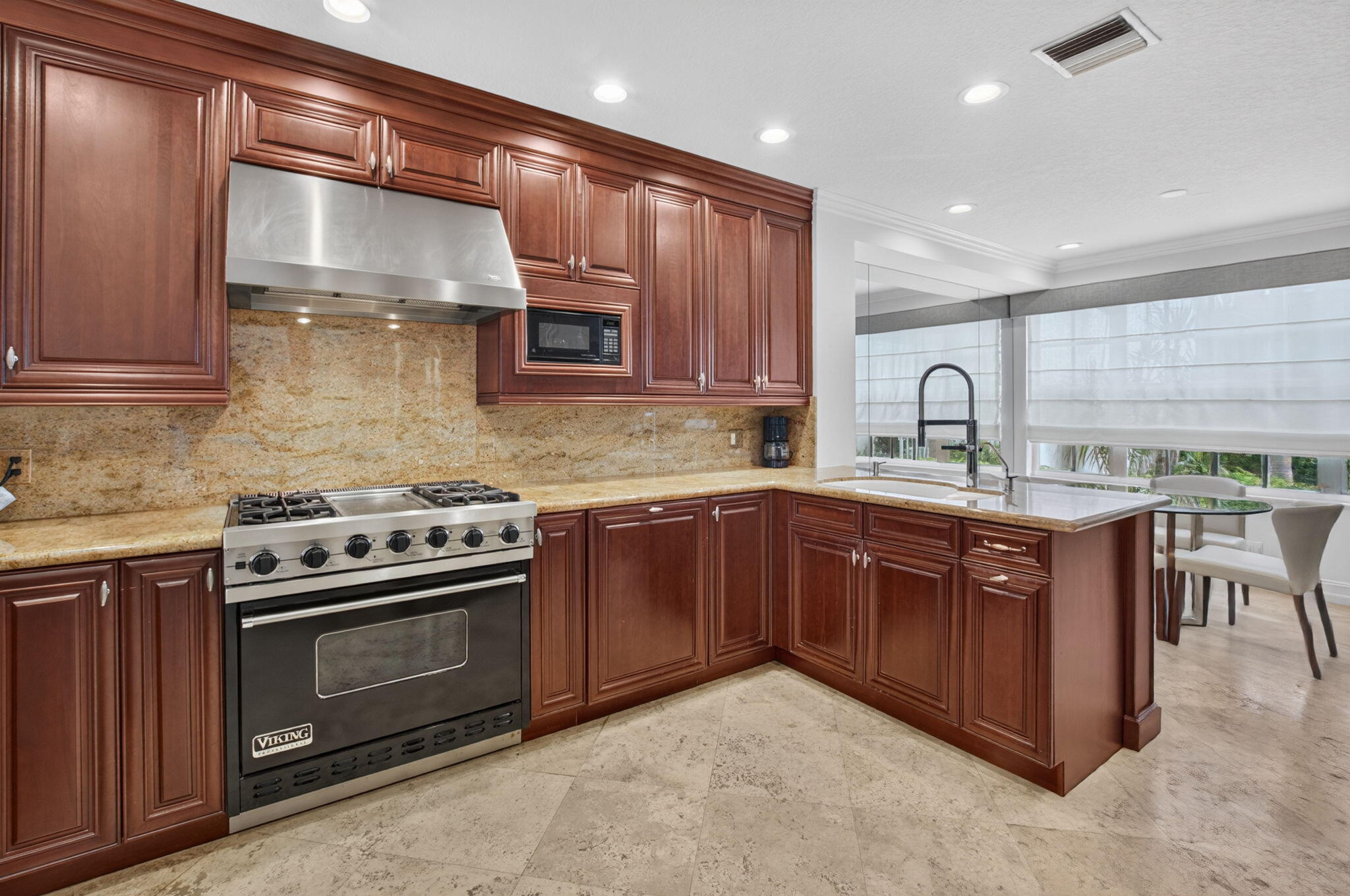 5689 NW 24TH Terrace