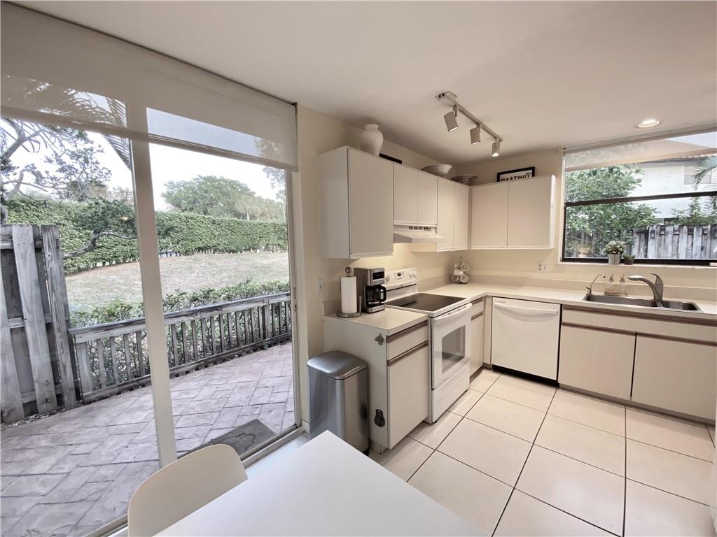 5776 Fox Hollow Drive C