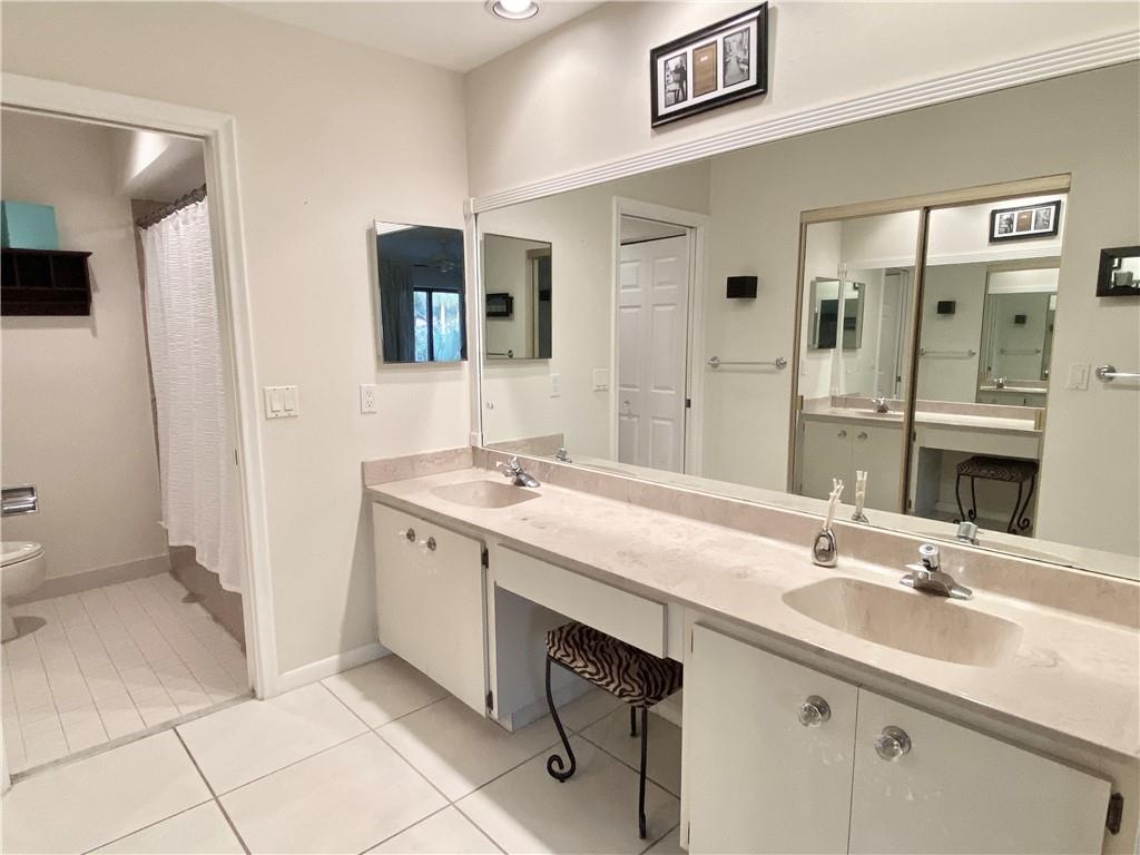 5776 Fox Hollow Drive C