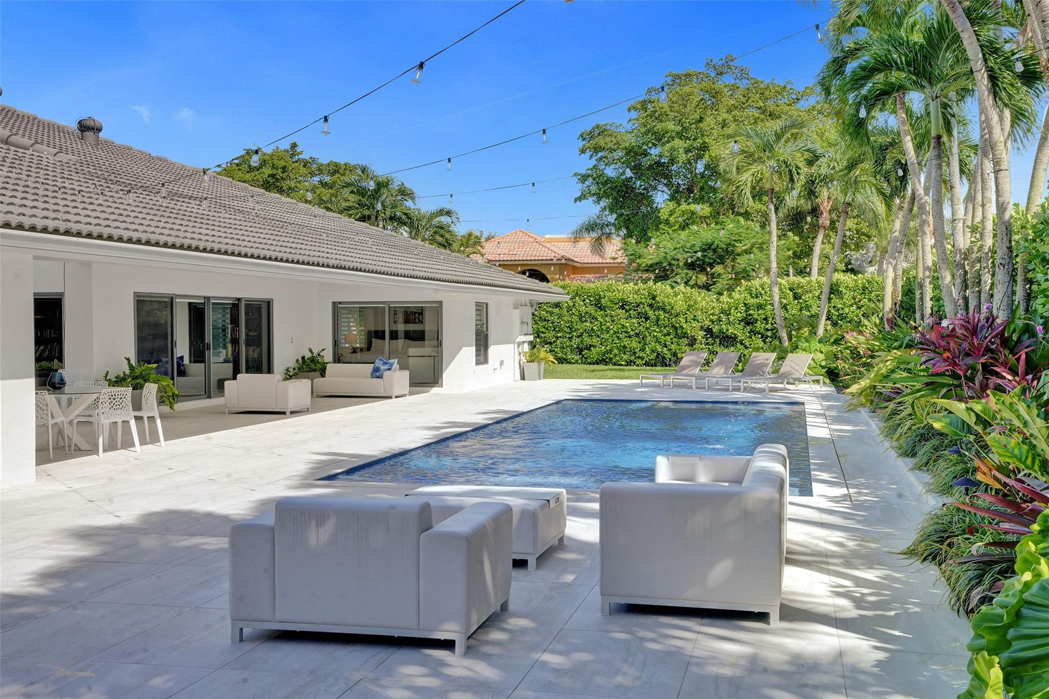 2674 NW 29th Dr