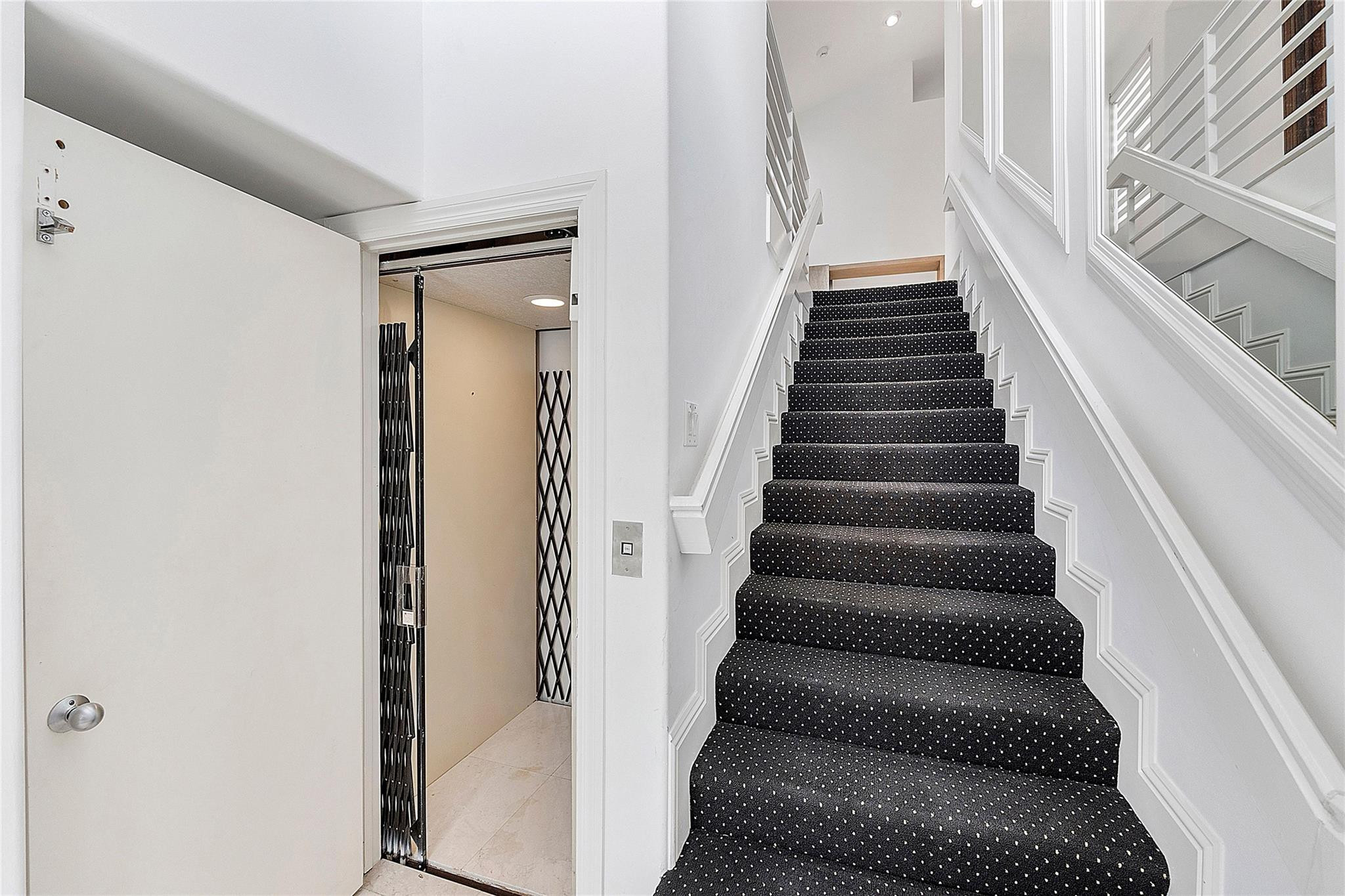 2491 NW 59th St 1003