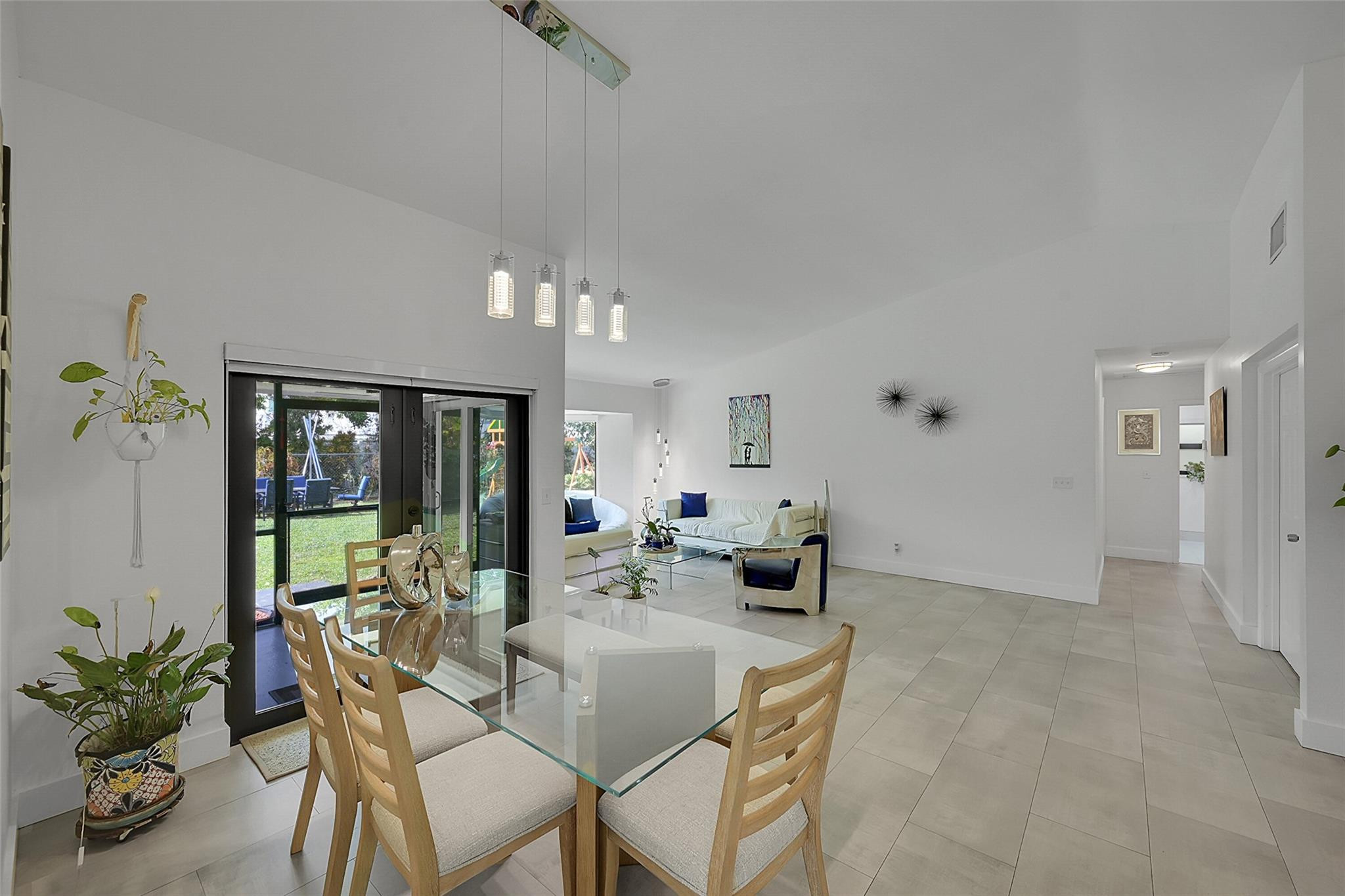 2161 NW 40th Avenue