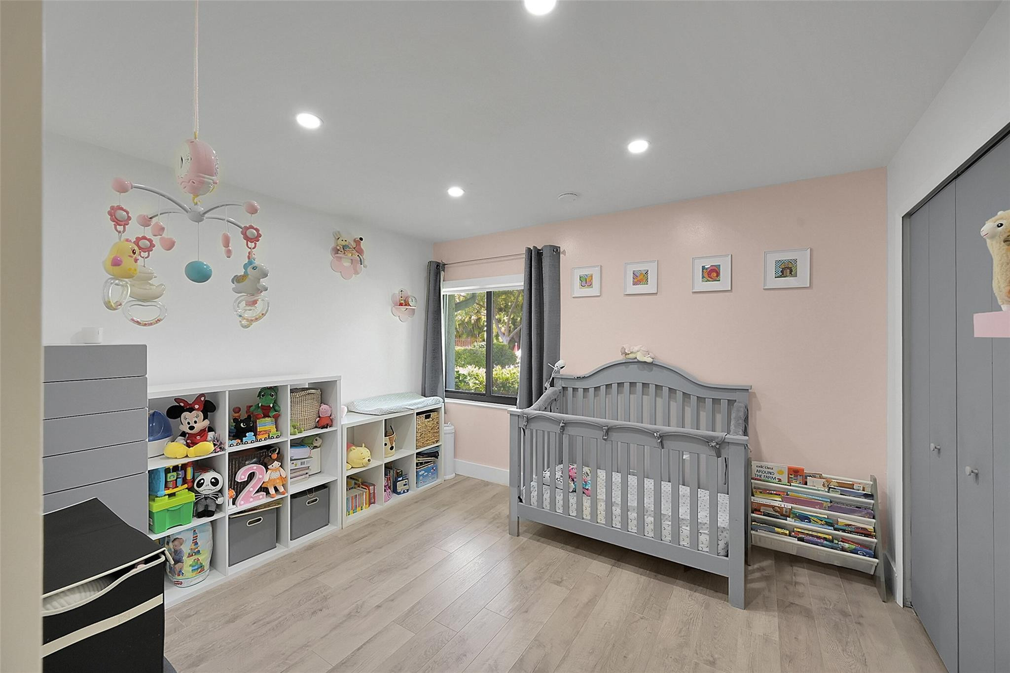 2161 NW 40th Avenue