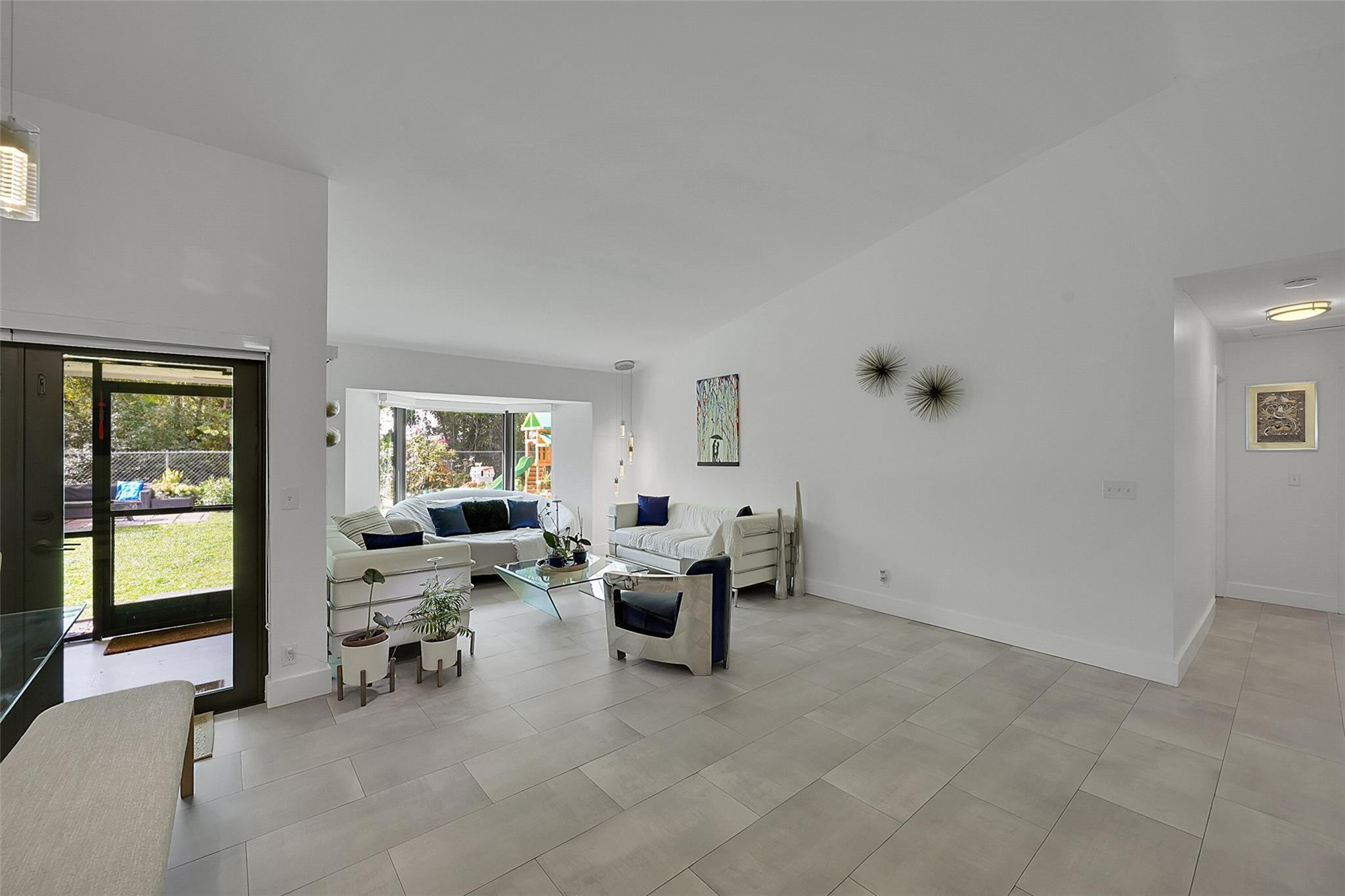 2161 NW 40th Avenue