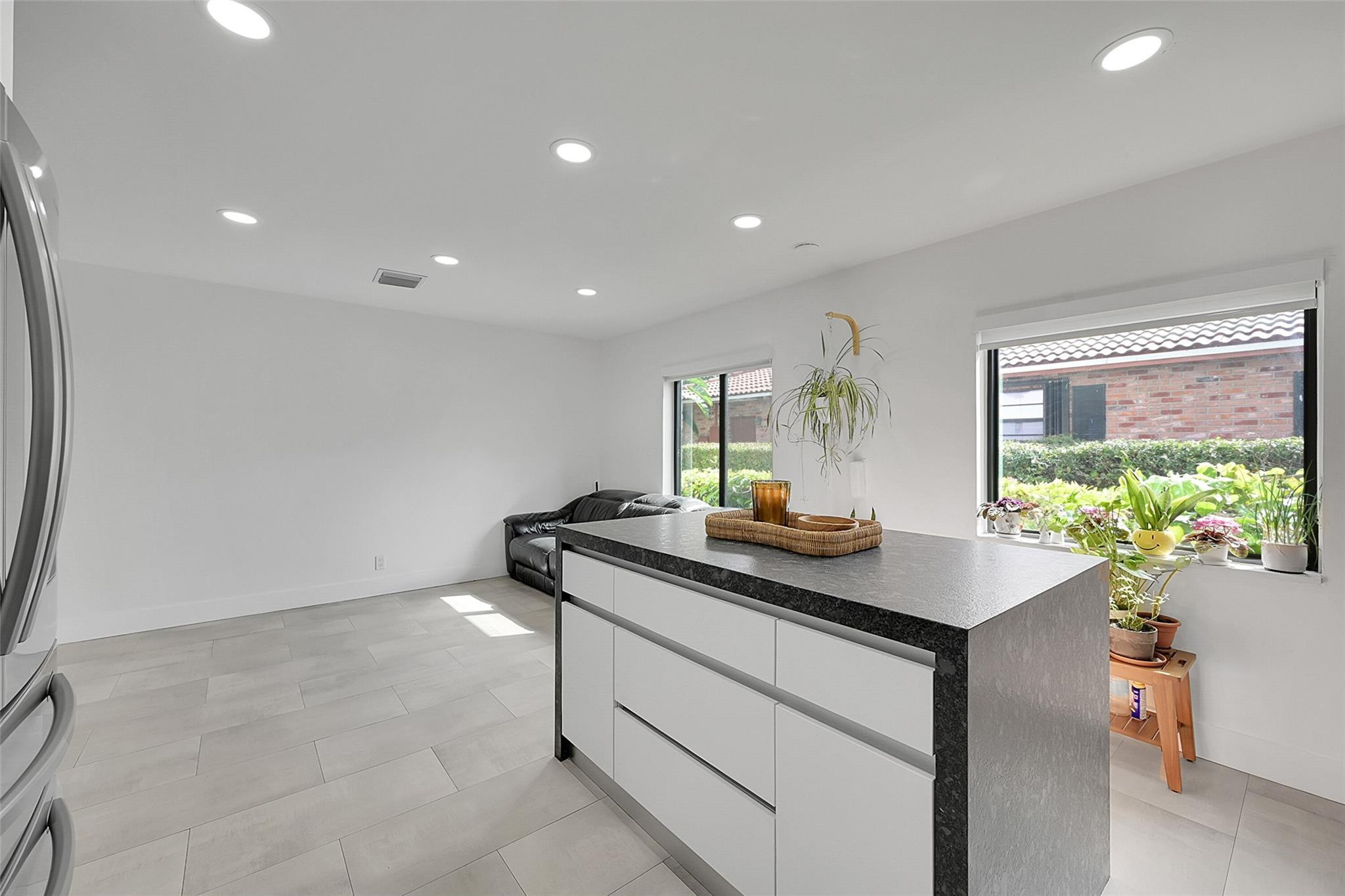 2161 NW 40th Avenue