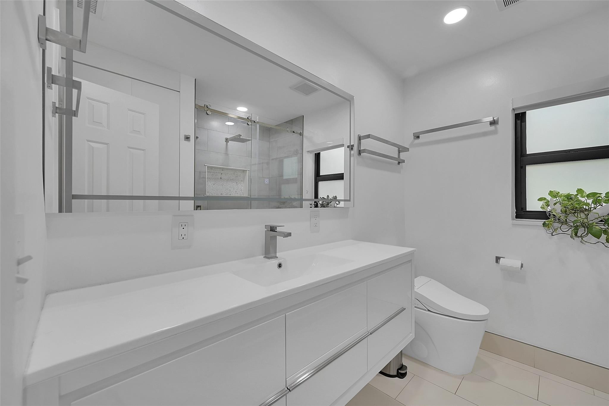 2161 NW 40th Avenue
