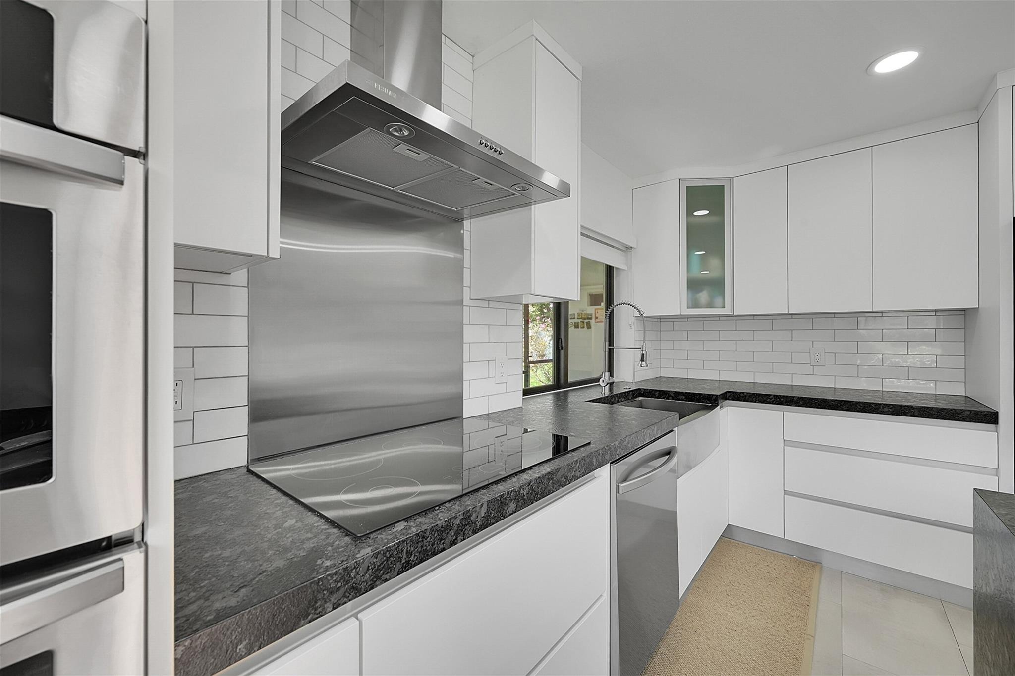 2161 NW 40th Avenue