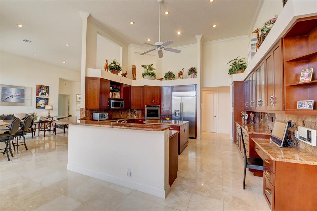 2572 NW 64th Boulevard