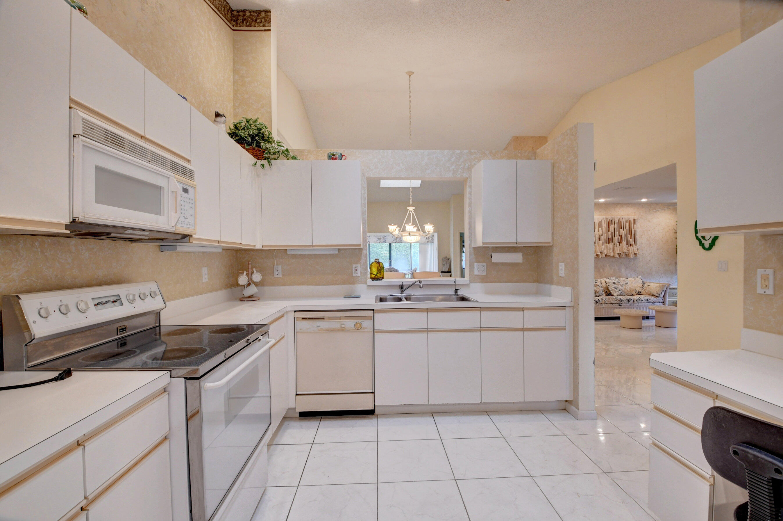 8155 Springlake Drive