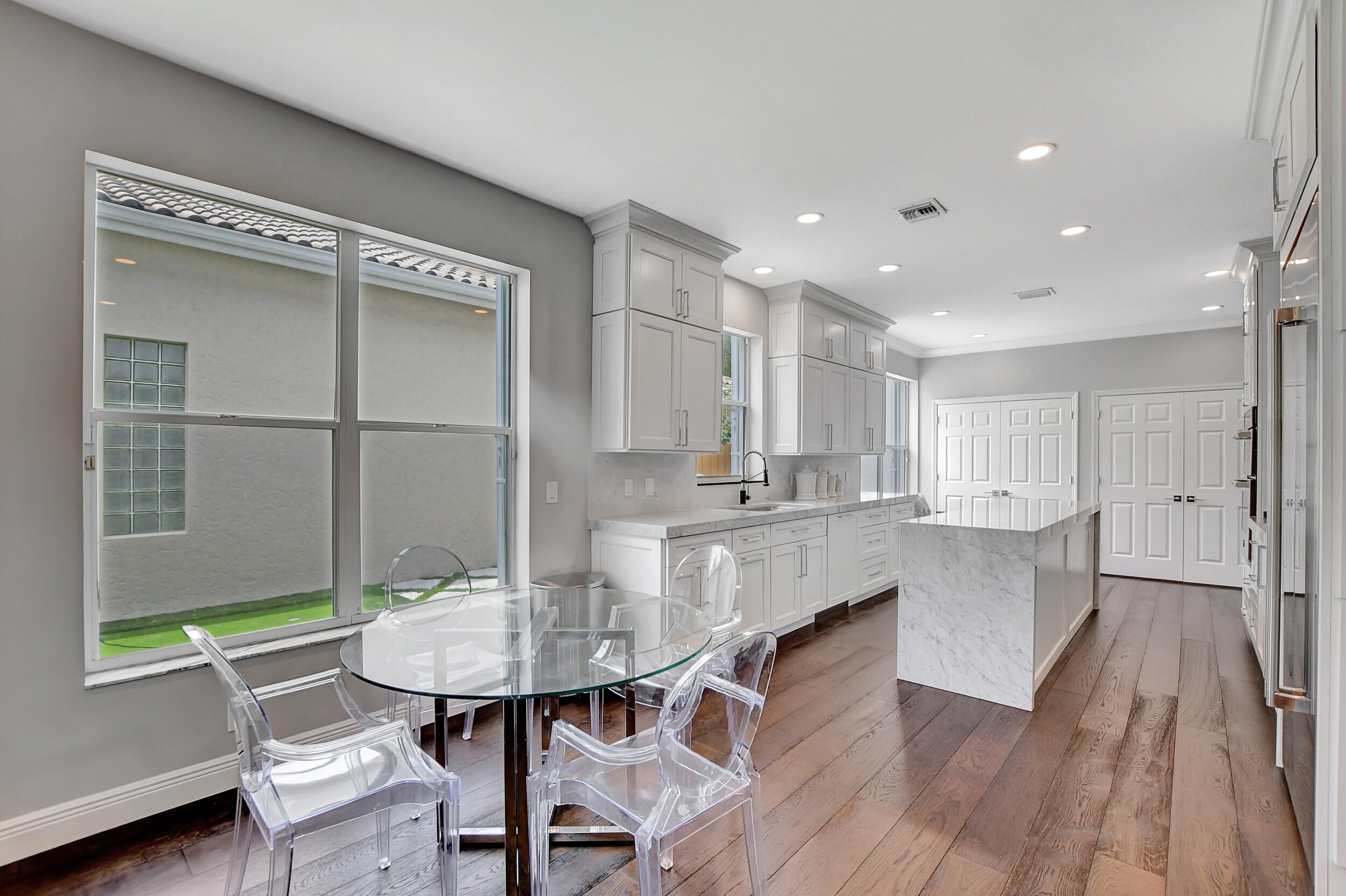 6650 NW 24th Terrace