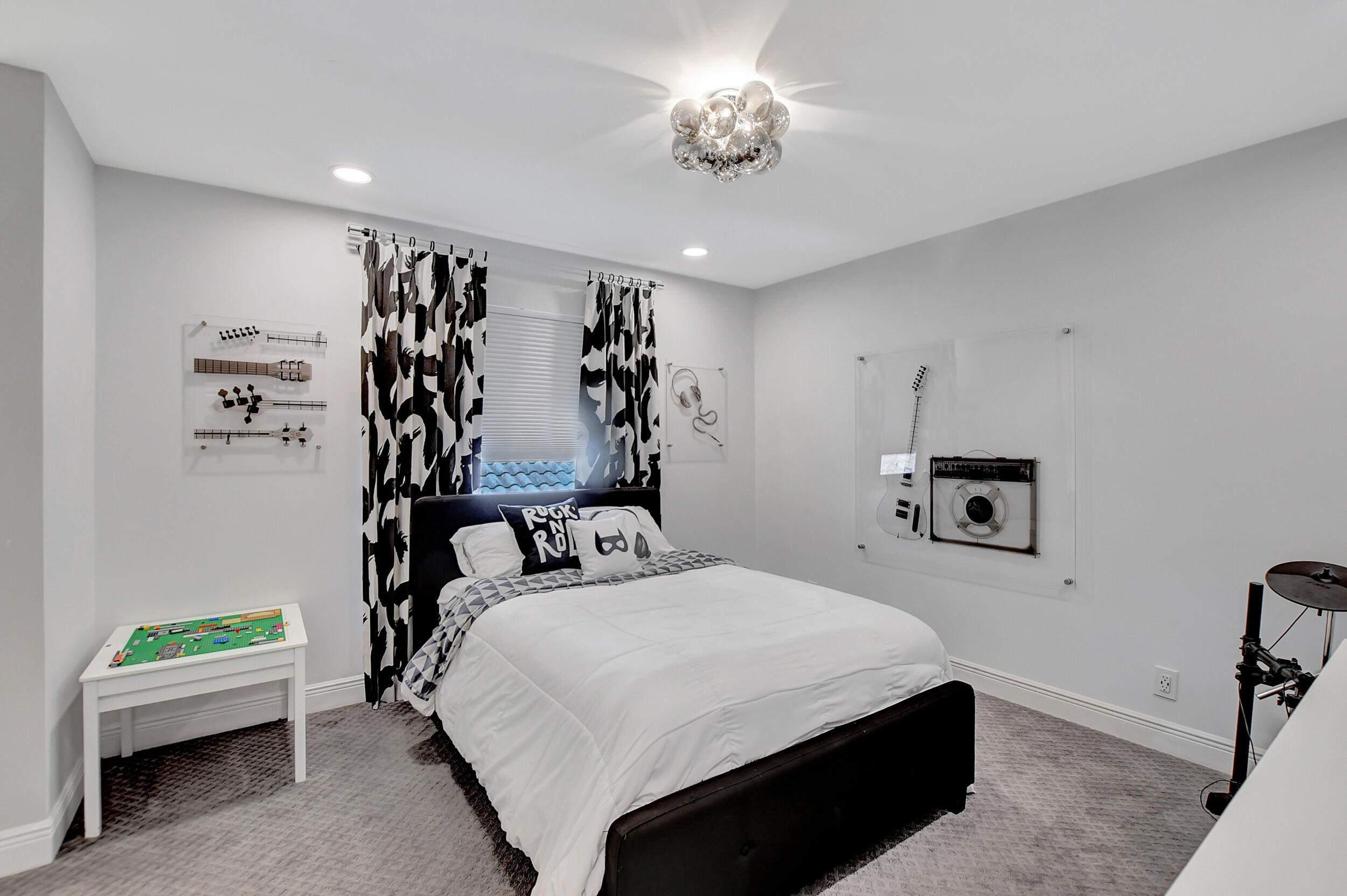 6650 NW 24th Terrace