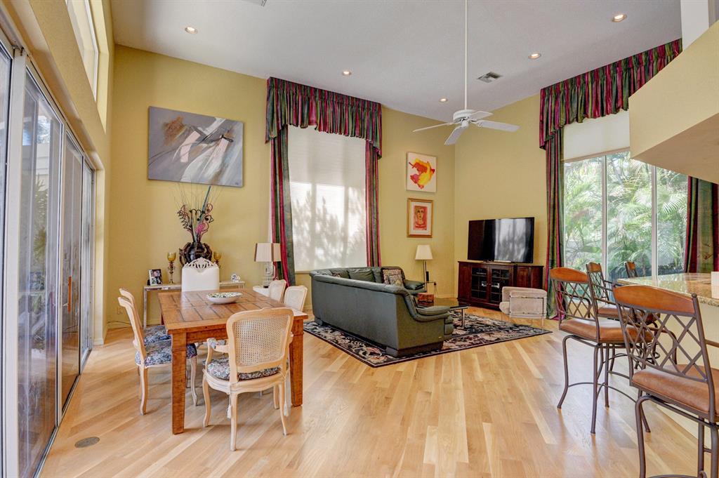 2518 NW 64th Boulevard