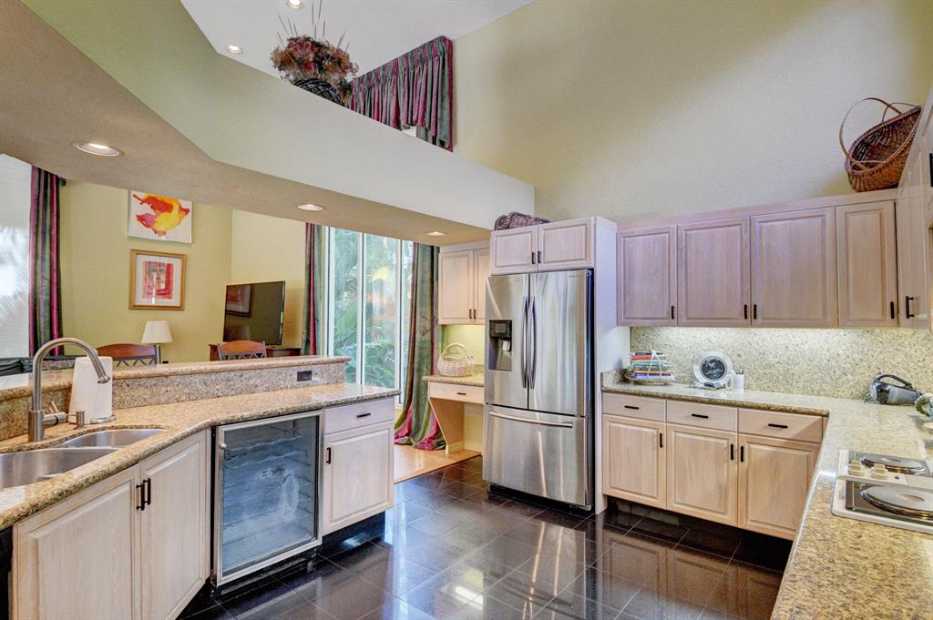 2518 NW 64th Boulevard