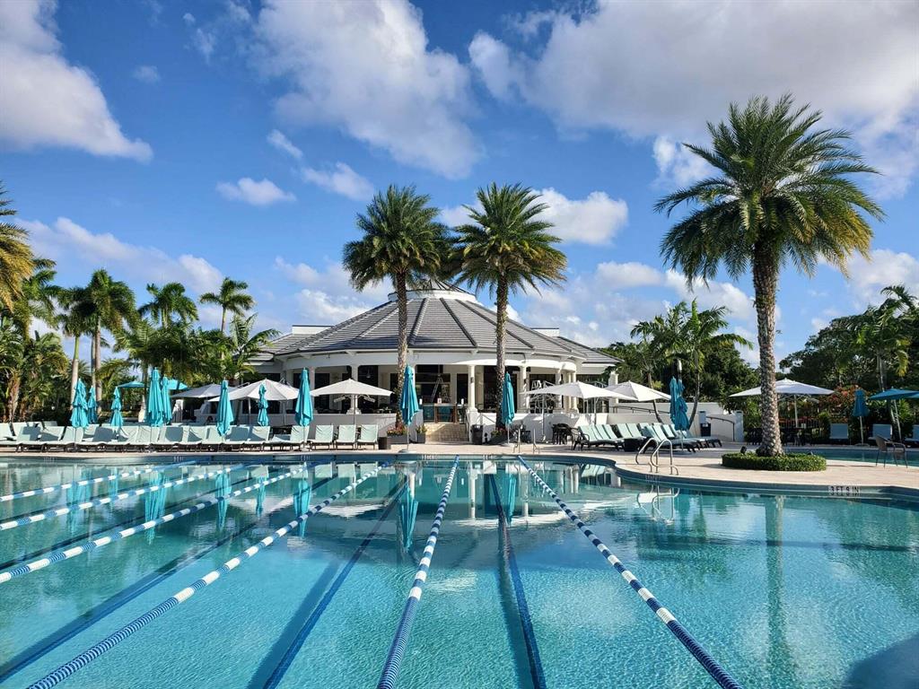 2518 NW 64th Boulevard