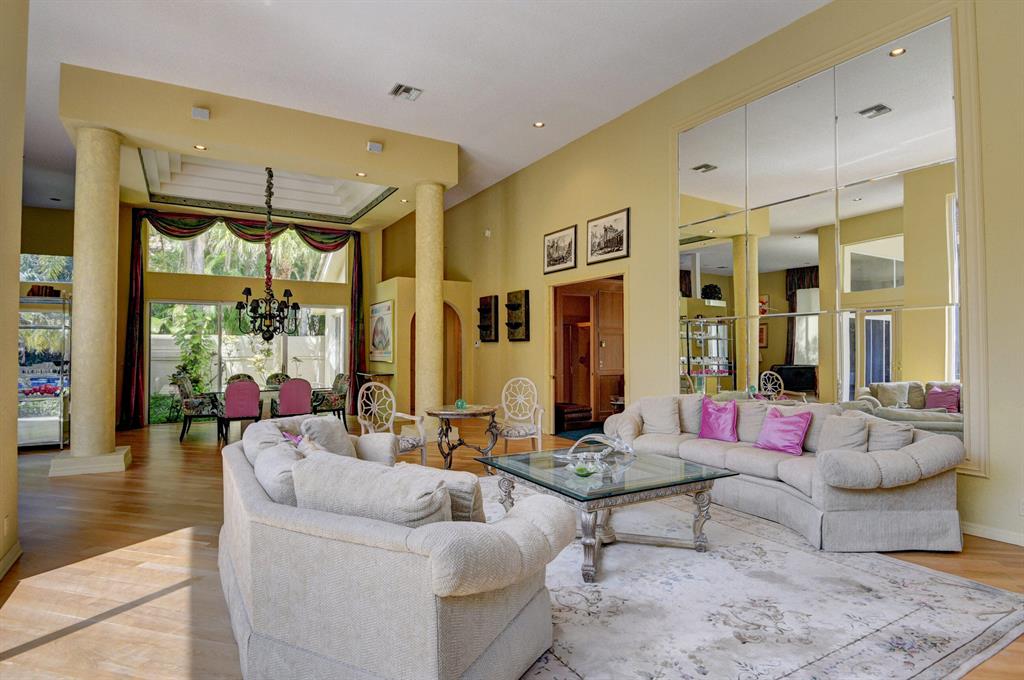 2518 NW 64th Boulevard