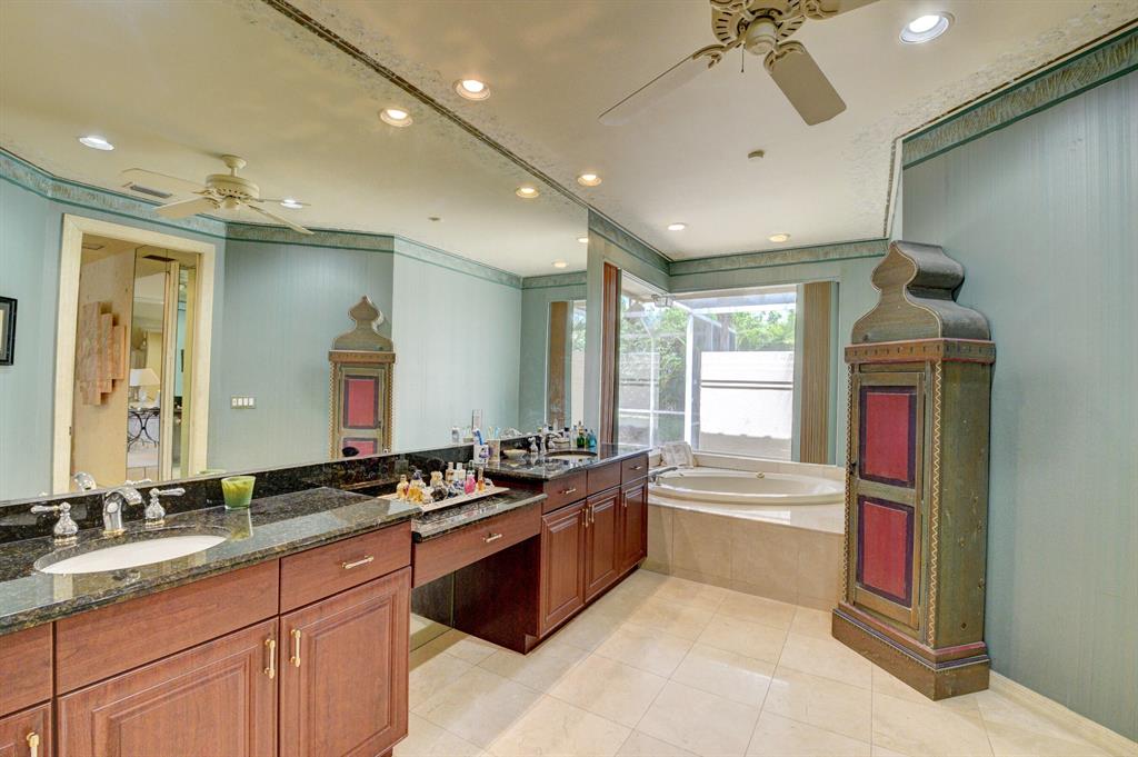 2518 NW 64th Boulevard