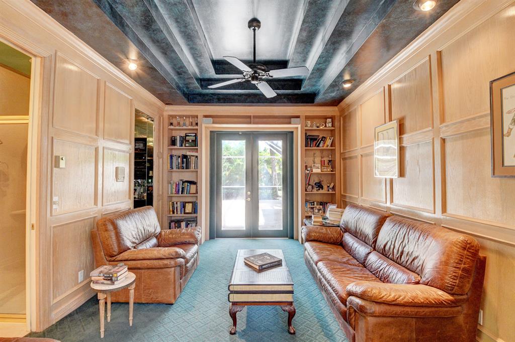 2518 NW 64th Boulevard