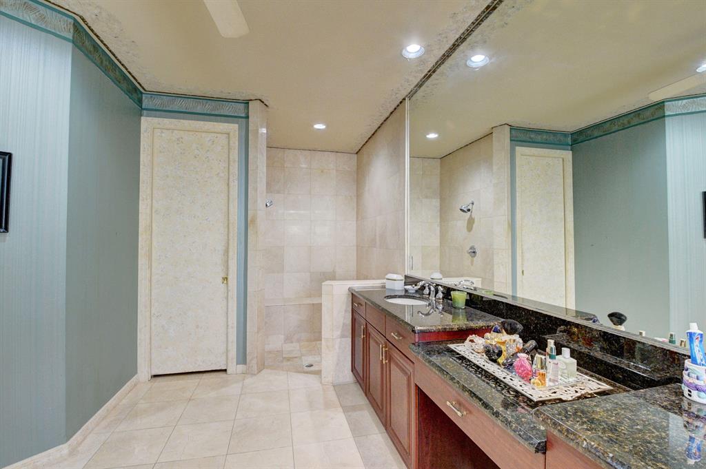 2518 NW 64th Boulevard