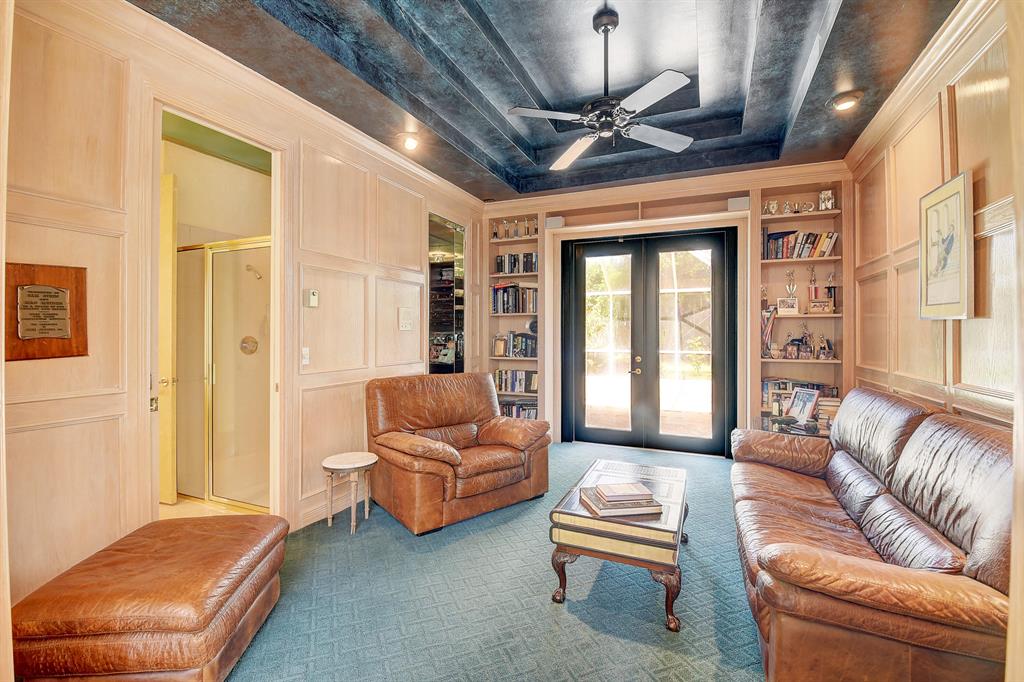 2518 NW 64th Boulevard