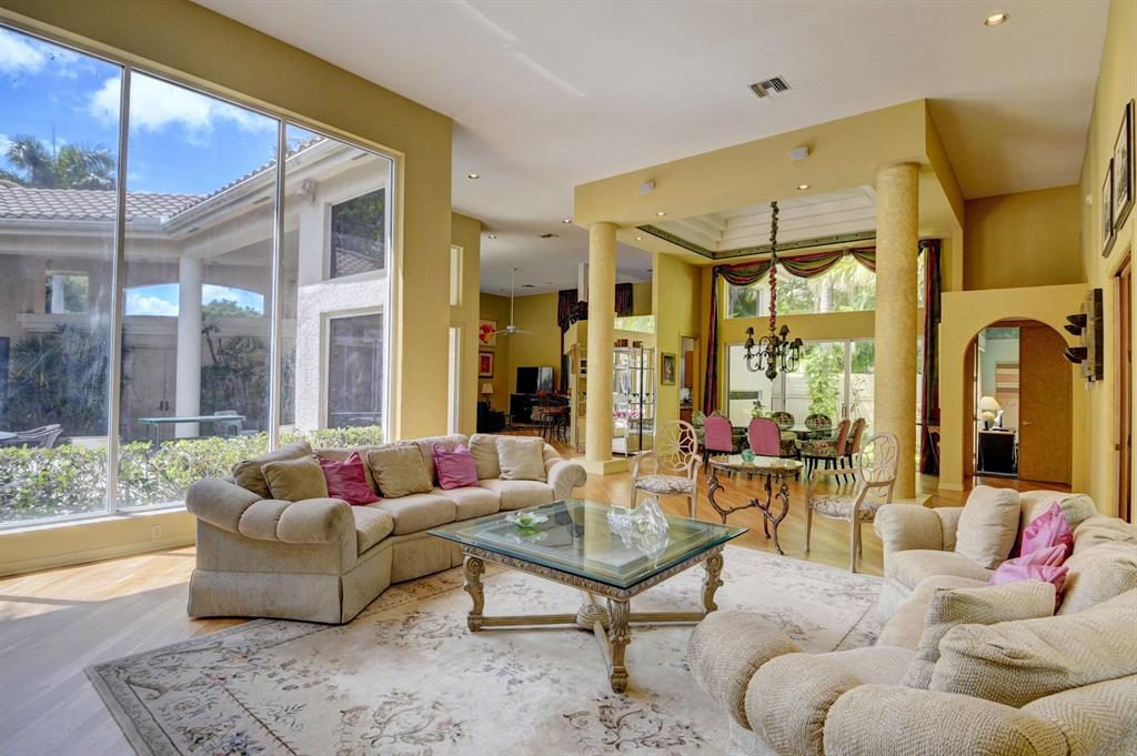 2518 NW 64th Boulevard