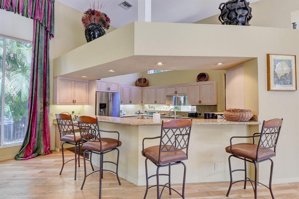 2518 NW 64th Boulevard