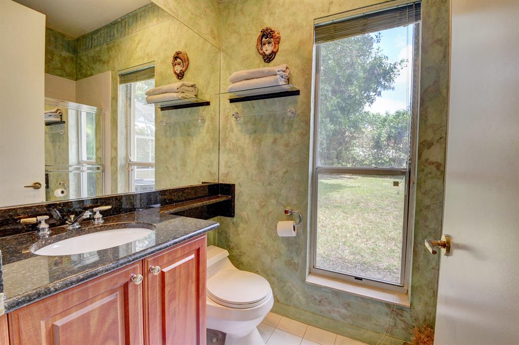 2518 NW 64th Boulevard