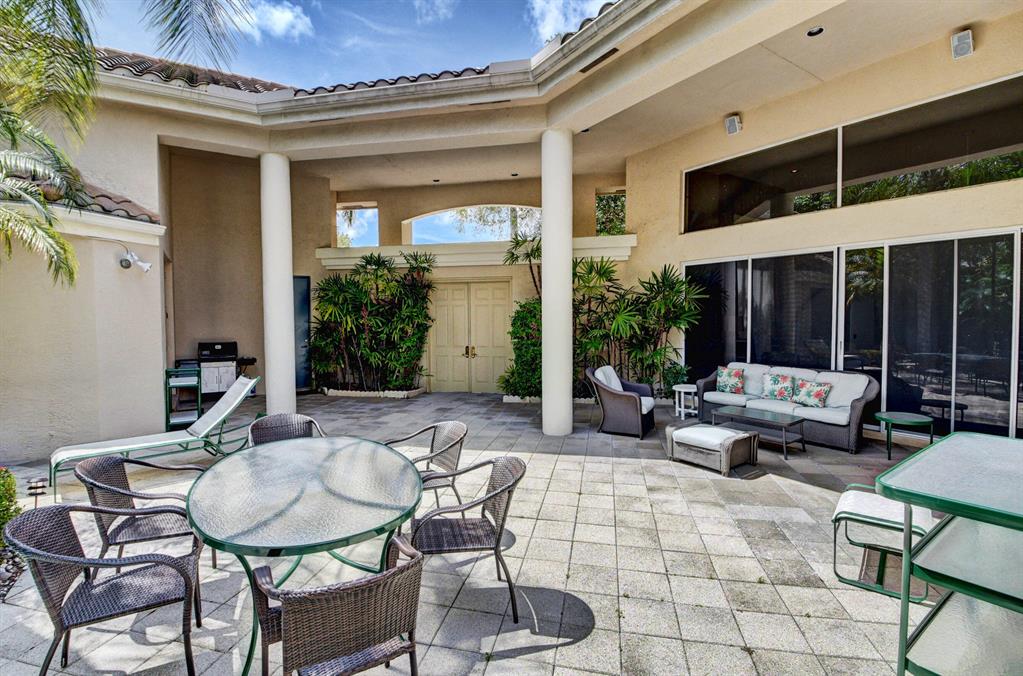 2518 NW 64th Boulevard