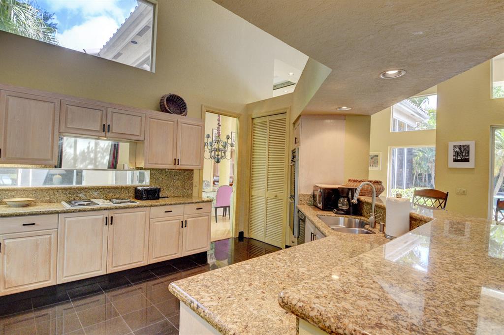 2518 NW 64th Boulevard