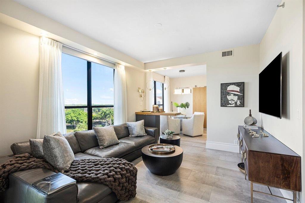 7580 Regency Lake Drive 801