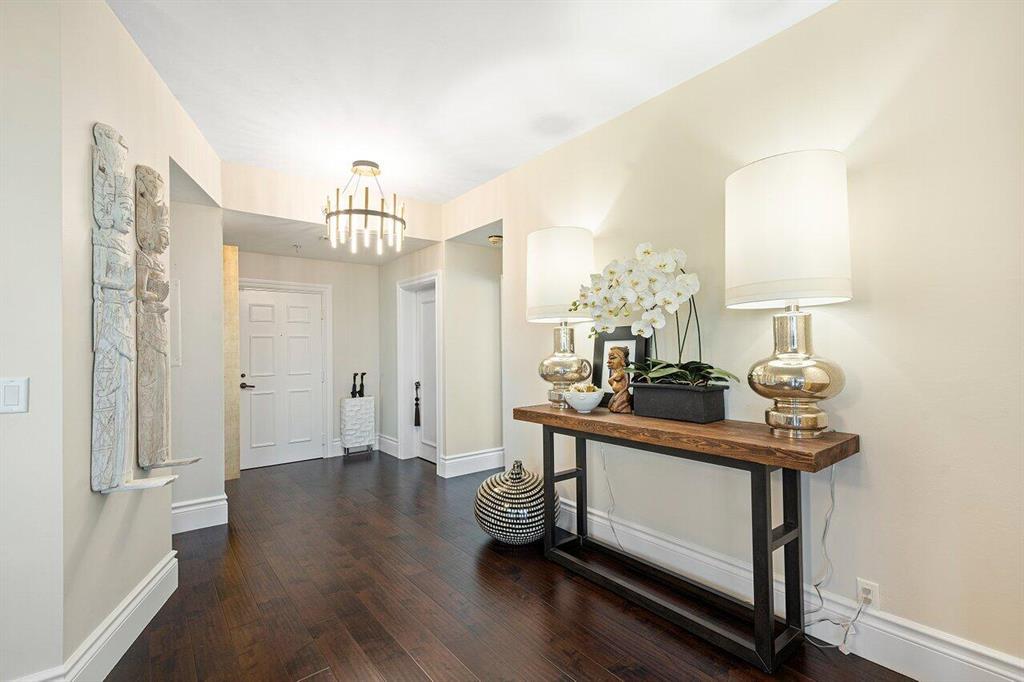 7580 Regency Lake Drive 801