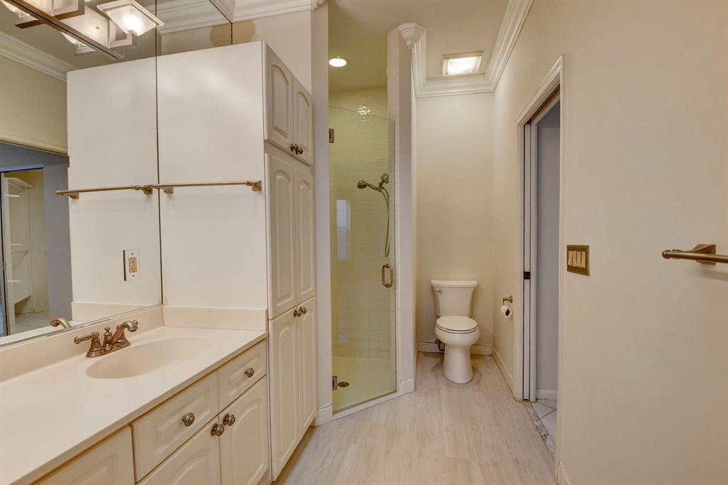 6696 NW 25th Terrace