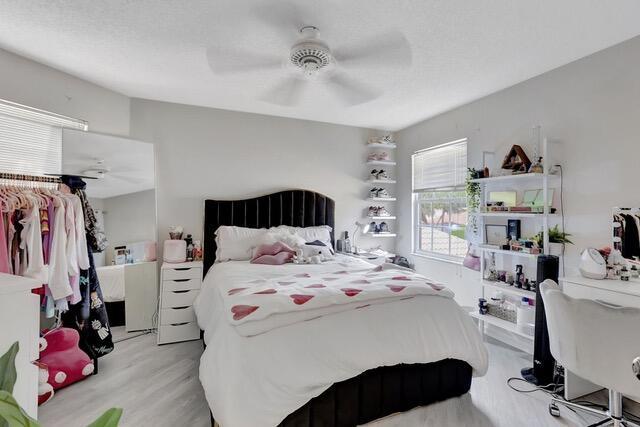 6696 NW 25th Terrace