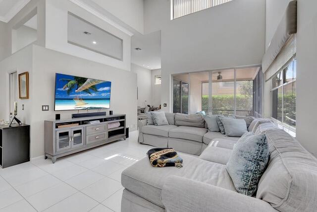 6696 NW 25th Terrace