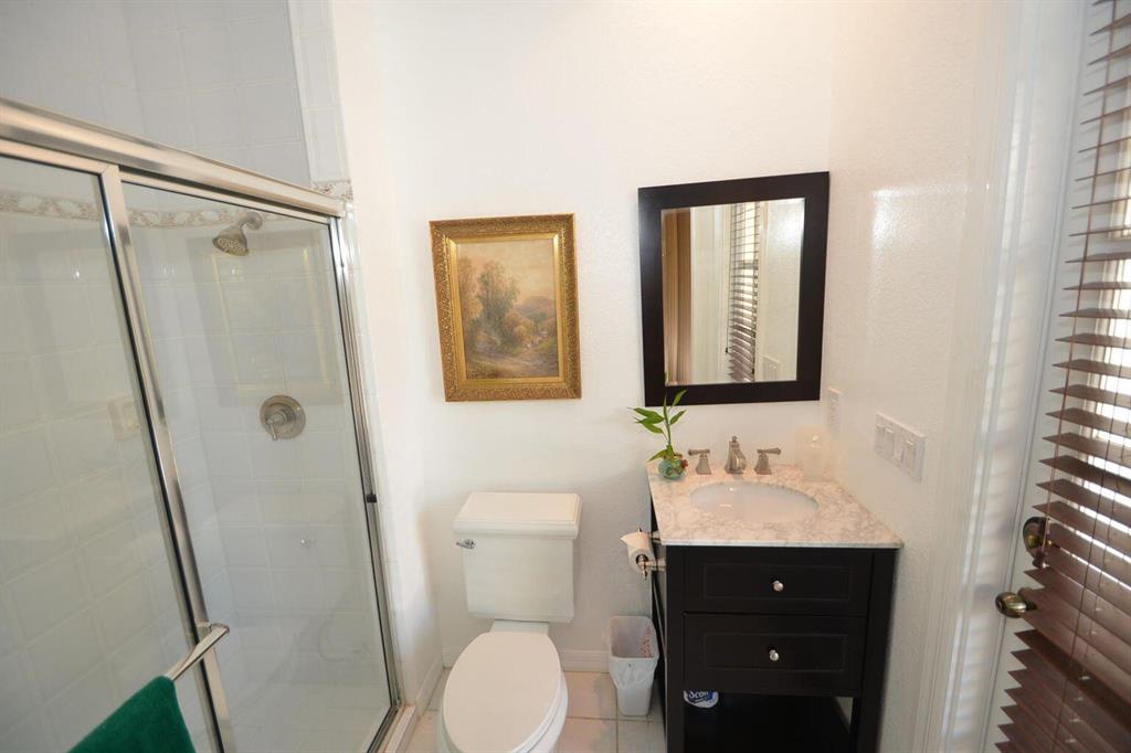 2673 NW 64th Boulevard