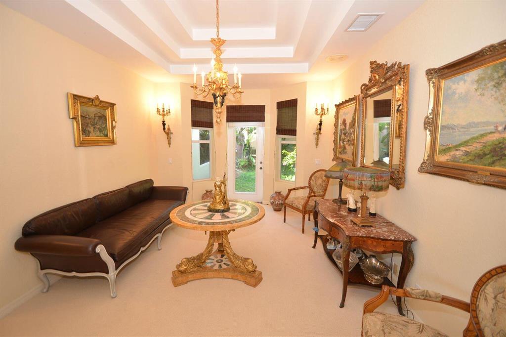 2673 NW 64th Boulevard