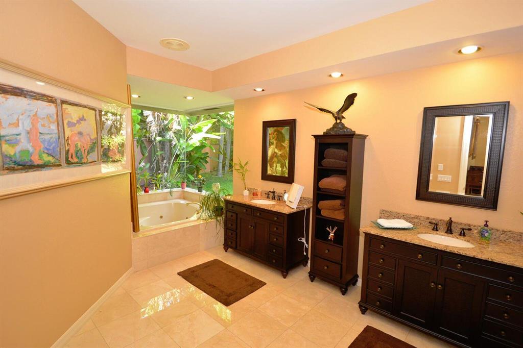 2673 NW 64th Boulevard