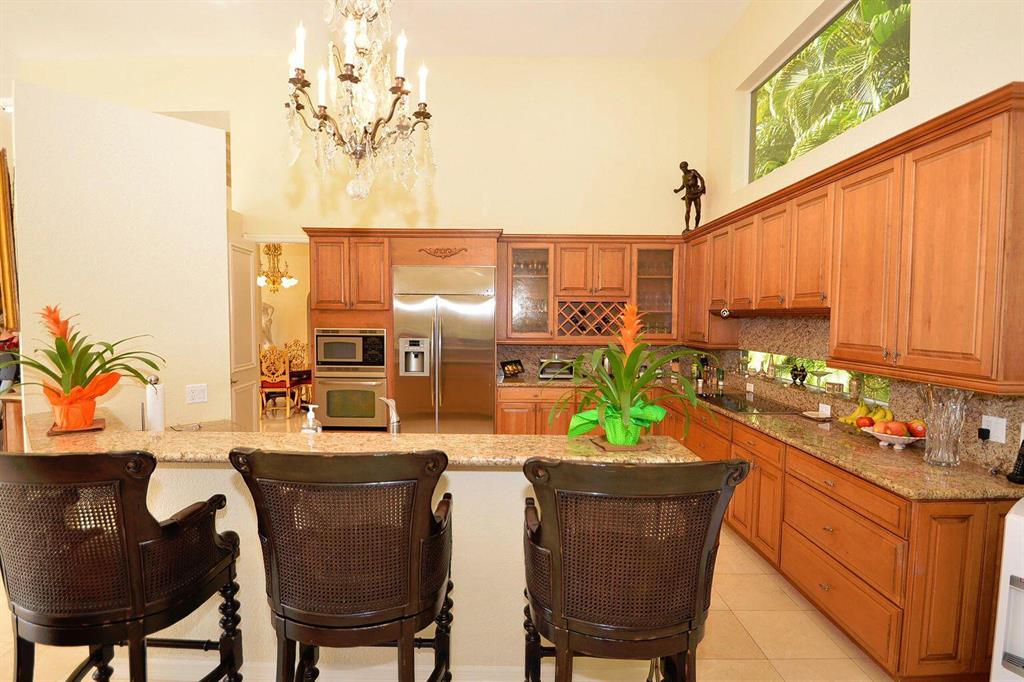 2673 NW 64th Boulevard