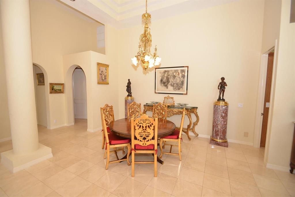 2673 NW 64th Boulevard