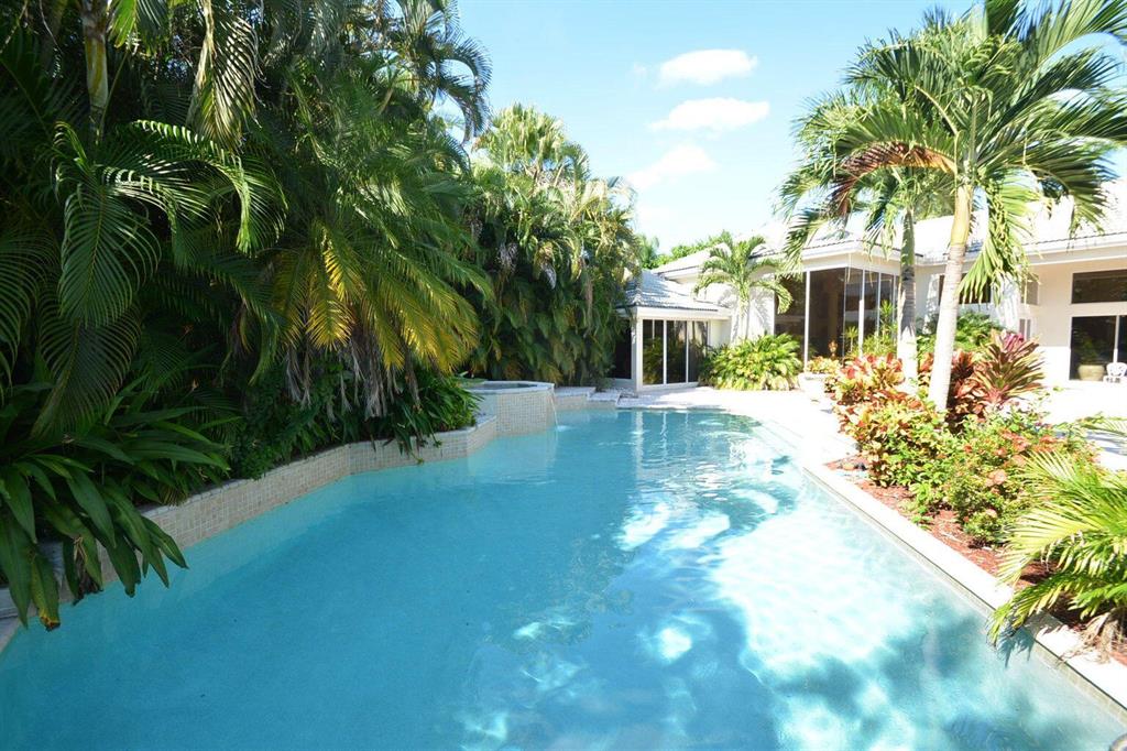 2673 NW 64th Boulevard