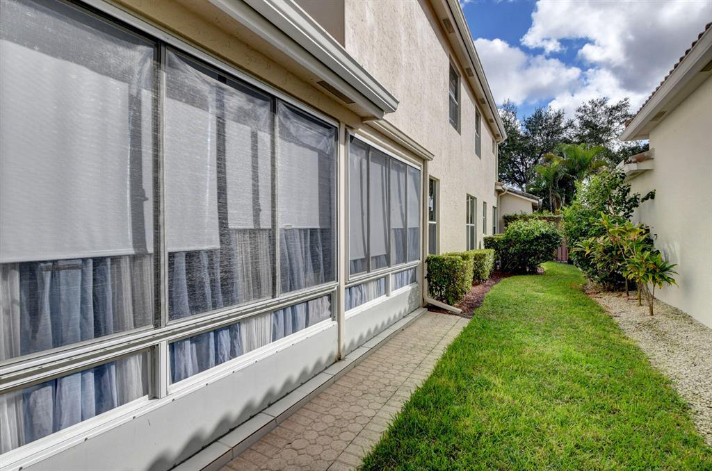 6661 NW 24th Terrace